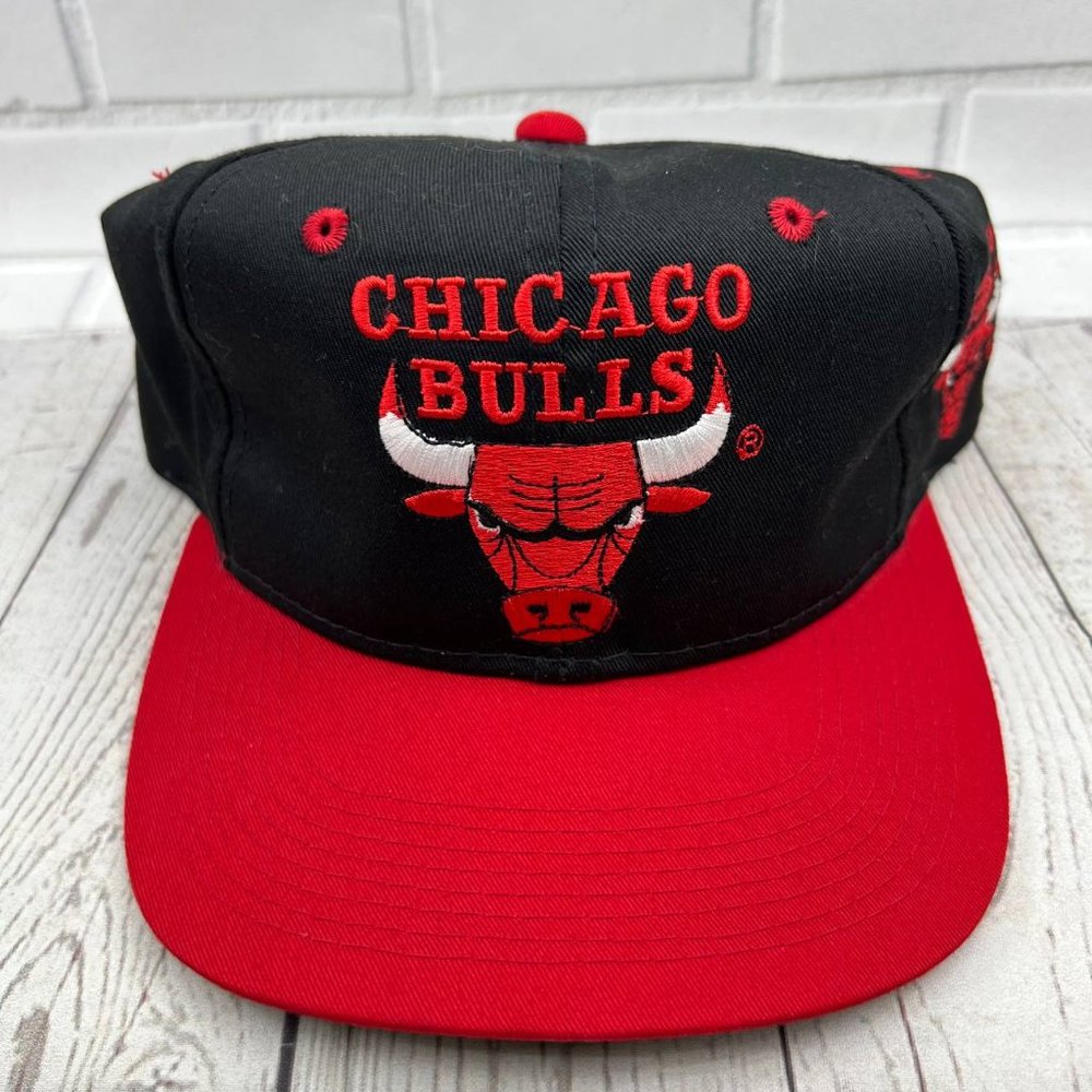 Vintage Chicago Bulls NBA Blockhead Youngan Hat Snap back Cap Black‎ Red Men